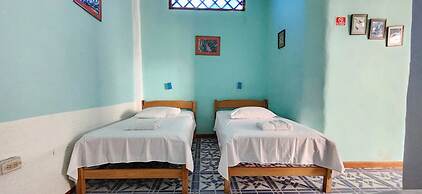 PENGUIN HOSTEL
