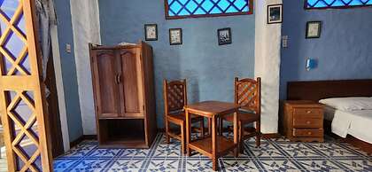 PENGUIN HOSTEL