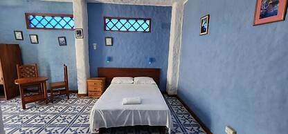 PENGUIN HOSTEL