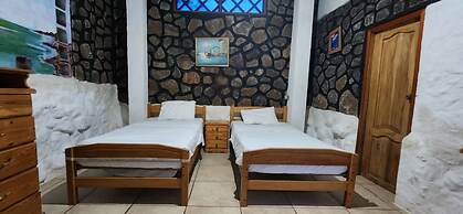 PENGUIN HOSTEL