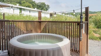 Boeun Ilsanghwa Glamping