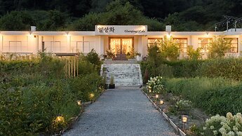 Boeun Ilsanghwa Glamping