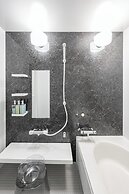 THE SHIMMER FURANO