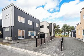 THE SHIMMER FURANO