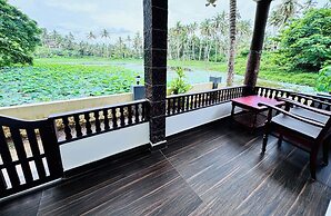 Maadathil cottages & Beach resort