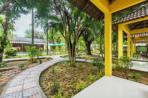 Green Bungalow Garden Resort