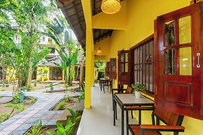 Green Bungalow Garden Resort