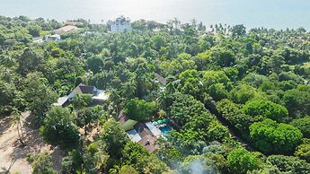 Green Bungalow Garden Resort