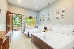 Green Bungalow Garden Resort