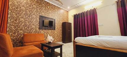 Hotel Prisha Stay Lucknow