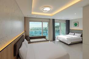 NewCZ Nampo Hotel