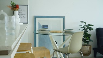 Spacious City Escape With Pool, Gym & Free Parking