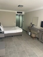 Grand Cennet Beach Hotel