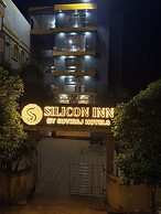 Silicon Inn By Suviraj Hotels