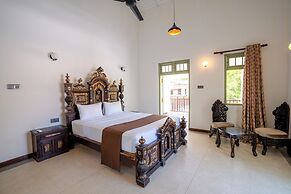 Amara Chairmans Bungalow