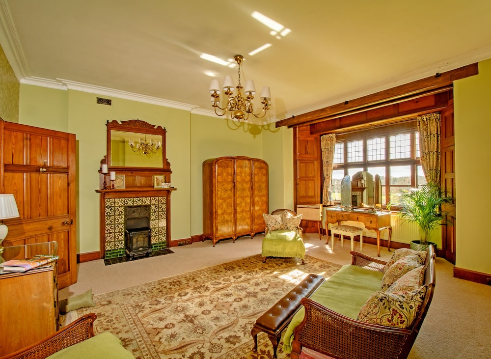 Rowden Abbey B&B