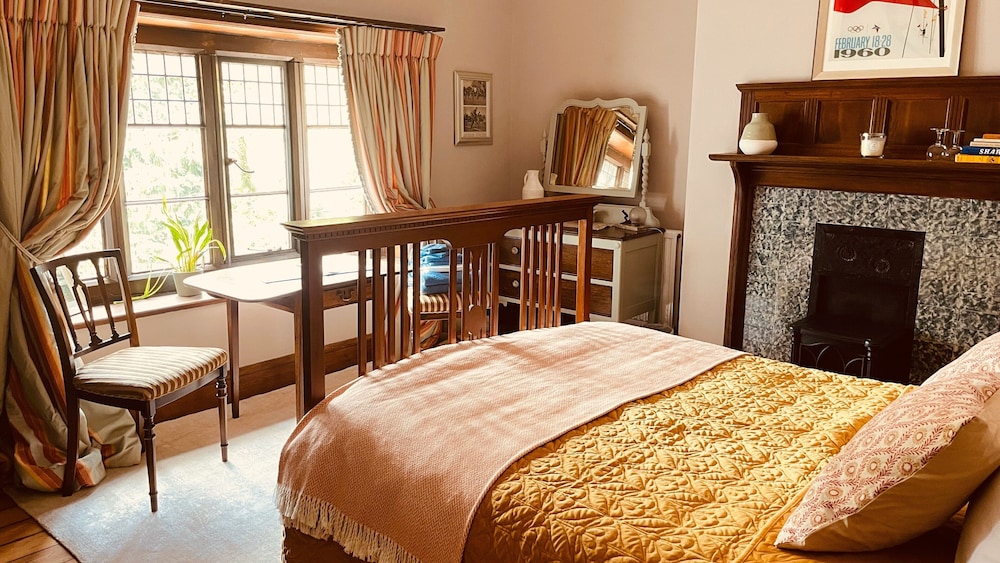 Rowden Abbey B&B