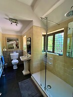 Rowden Abbey B&B