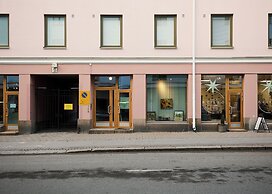 Beautiful Studio in Heart of Downtown