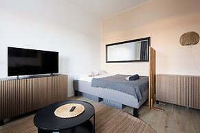Beautiful Studio in Heart of Downtown