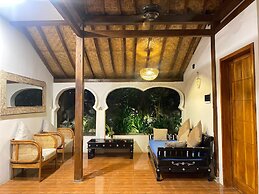 Ardi Beltza Villa