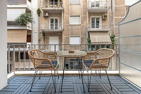 Alopece City Apartment