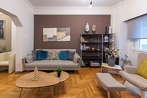 Alopece City Apartment