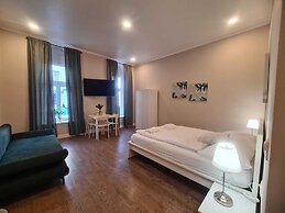 Smart Stay Near Stadthalle
