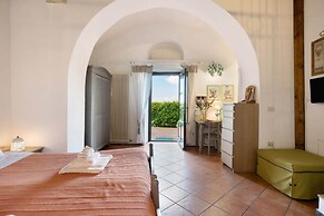 BARONE ANTONIO NEGRI FARMHOUSE