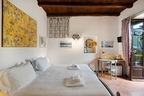 BARONE ANTONIO NEGRI FARMHOUSE