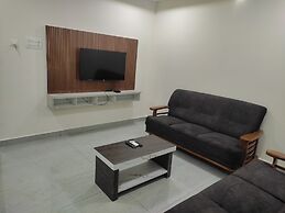 Hotel NVR Grand