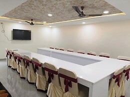 Hotel NVR Grand