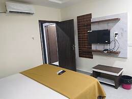 Hotel NVR Grand