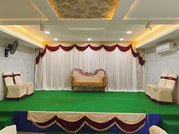 Hotel NVR Grand