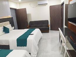 Hotel NVR Grand