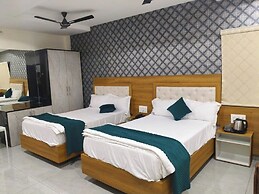 Hotel NVR Grand