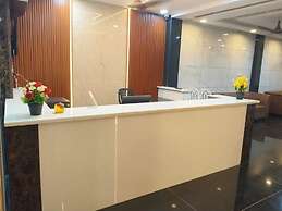 Hotel NVR Grand