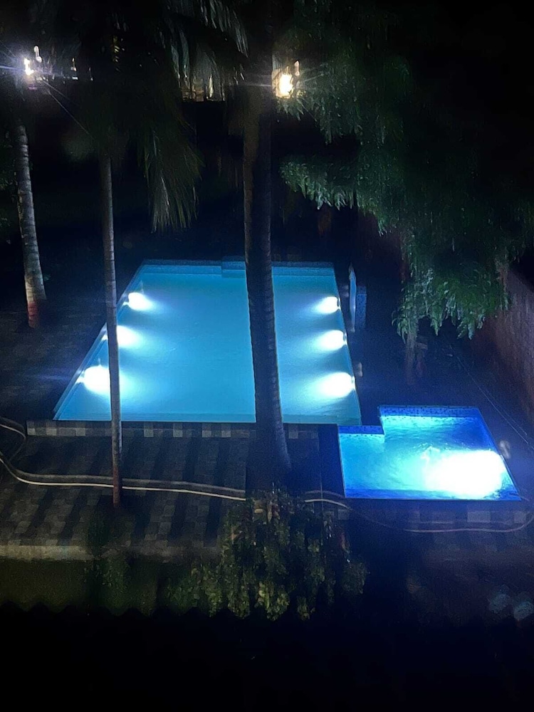 Shree Savali Resort