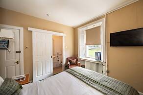 Open Arms Hotel