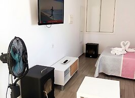Estudio con Terraza y aire acondicionado