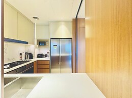 Venduras Skyline 3BR at Address Opera
