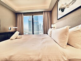 Venduras Skyline 3BR at Address Opera