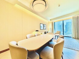 Venduras Skyline 3BR at Address Opera