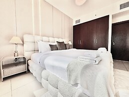 Venduras Chic 1BR near Burj Khalifa