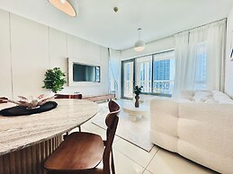 Venduras Chic 1BR near Burj Khalifa