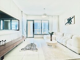 Venduras Chic 1BR near Burj Khalifa