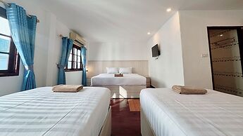 Paradise Hostel