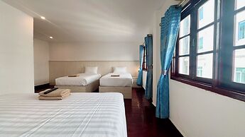 Paradise Hostel
