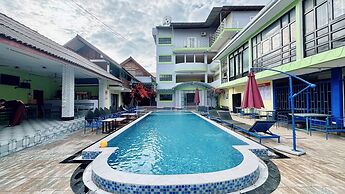 Paradise Hostel