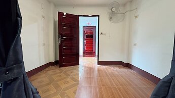 Paradise Hostel